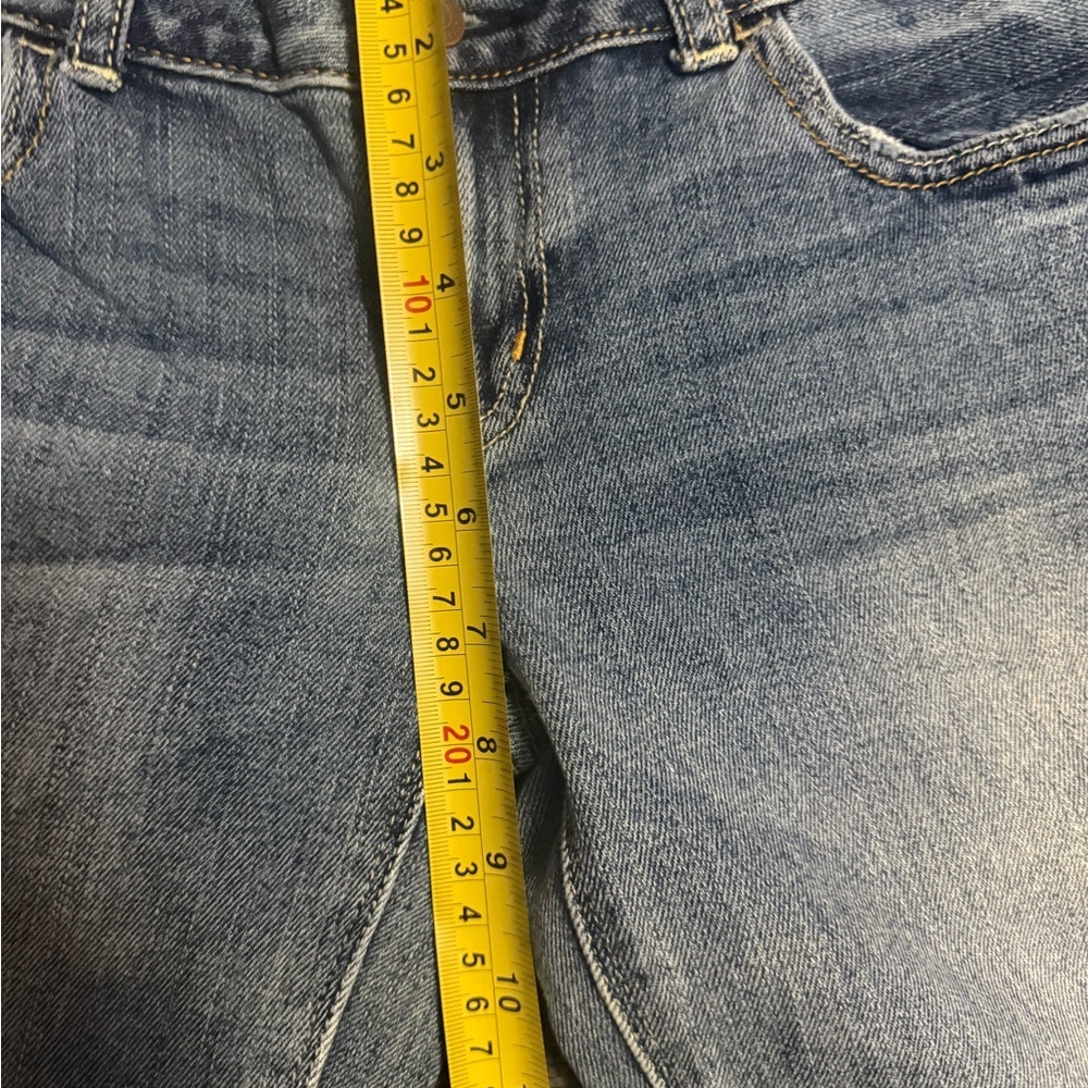 ✨ American Eagle Artist Bootcut Jeans Size 4 Raw Hem Distressed ✨ - Picture 13 of 15